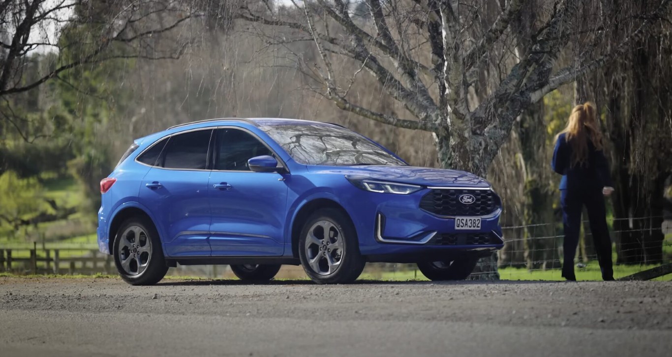 Roadside Assistance service in Edina, MN